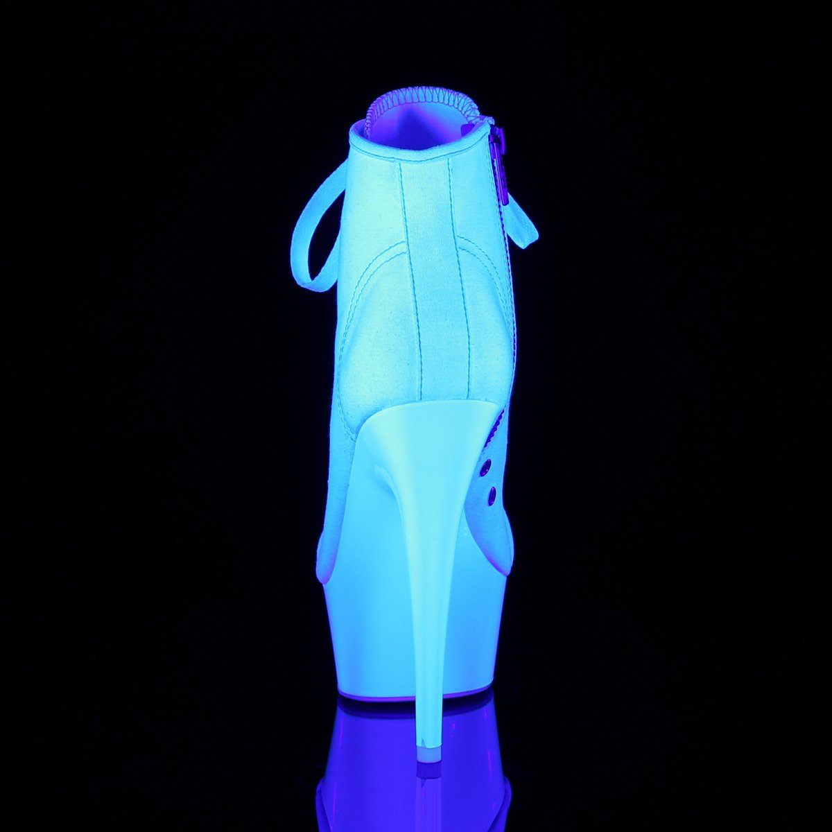 Pleaser Delight-600SK-02 WCA/NW - Bílé kotníkové kozačky na platformě s vysokými podpatky